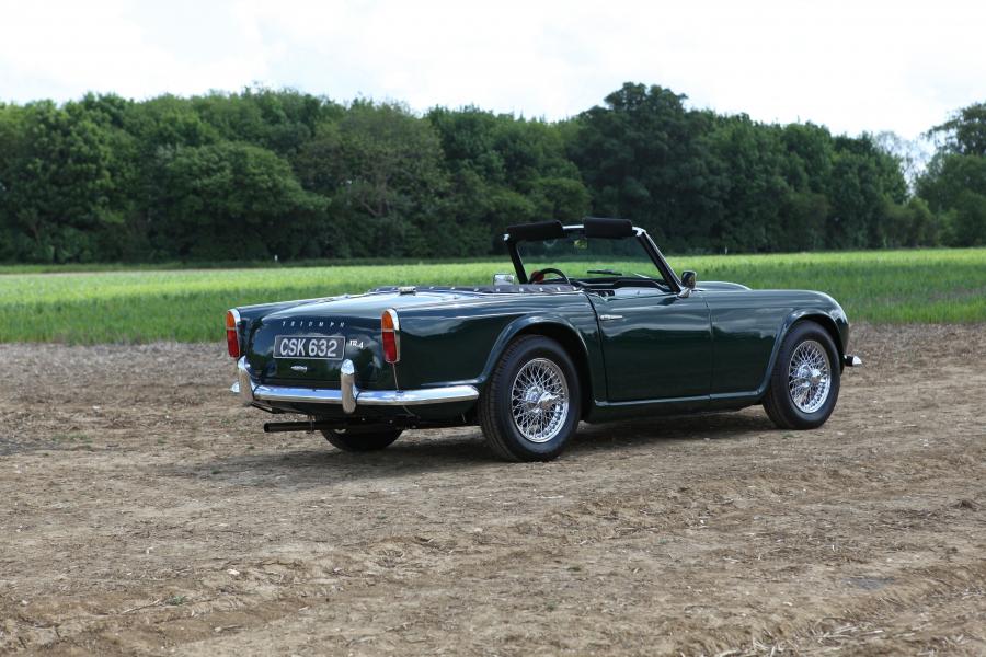  Triumph TR4 1961 года  (фото 10 из 26)